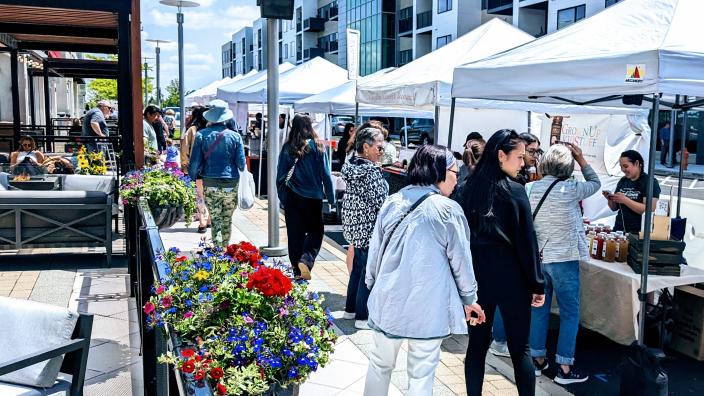 Naperville Artisan Market